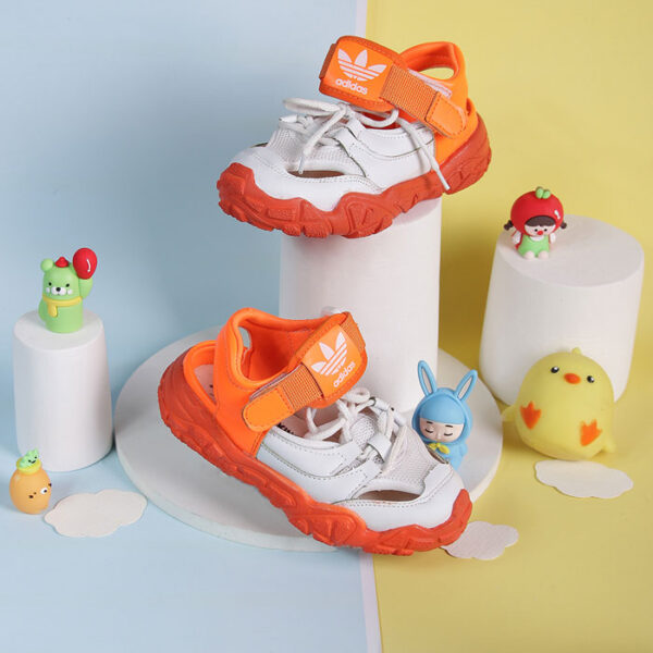 کفش تابستونی adidas