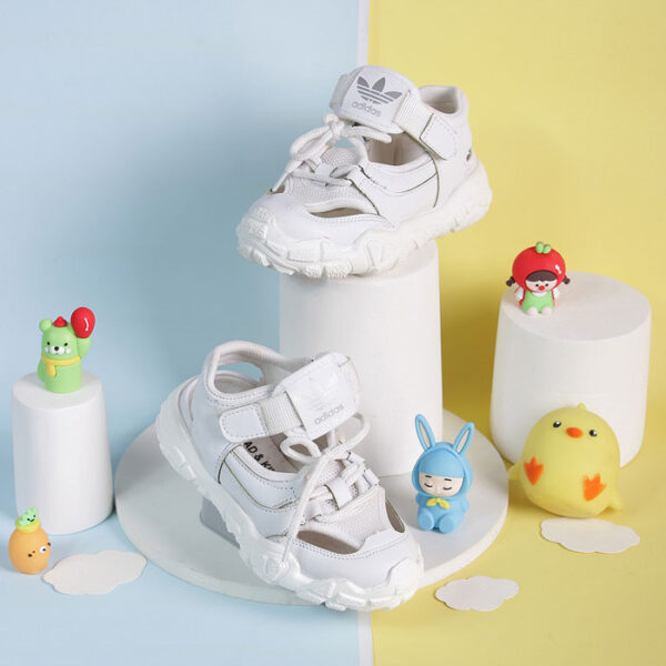 کفش تابستونی adidas