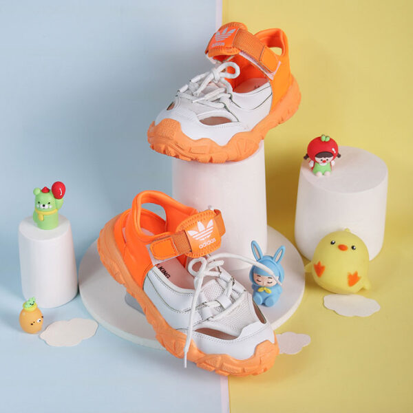 کفش تابستونی adidas