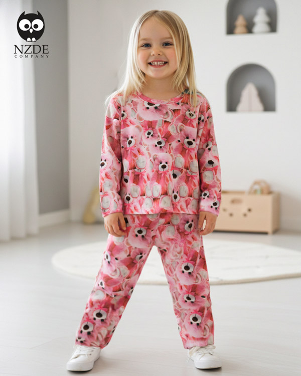 بلوز شلوار مخمل نانو 5 بعدی خرس صورتی family - Image 1