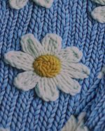 ست مادر دختری بلوز شلوار مخمل 5 بعدی گل بابونه - Image 5