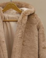 کت خز کلاه دار - Image 9